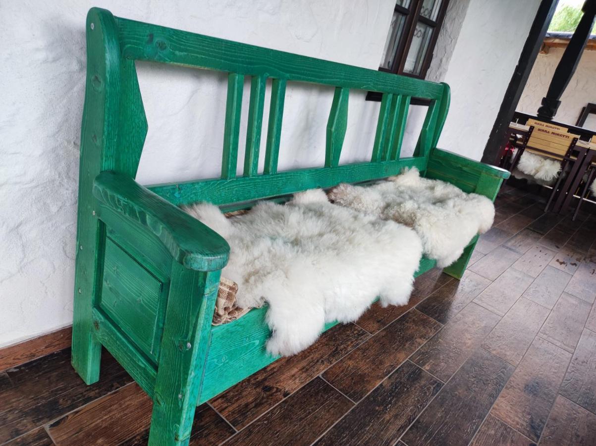 Ograda Bunicilor Villa Baia de Fier Dış mekan fotoğraf
