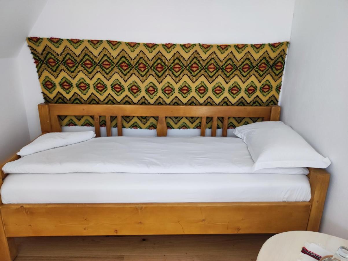 Ograda Bunicilor Villa Baia de Fier Dış mekan fotoğraf